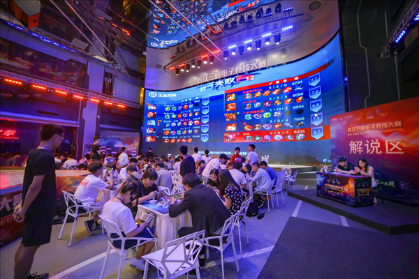 Ninjas in Pyjamas 解散英雄联盟阵容